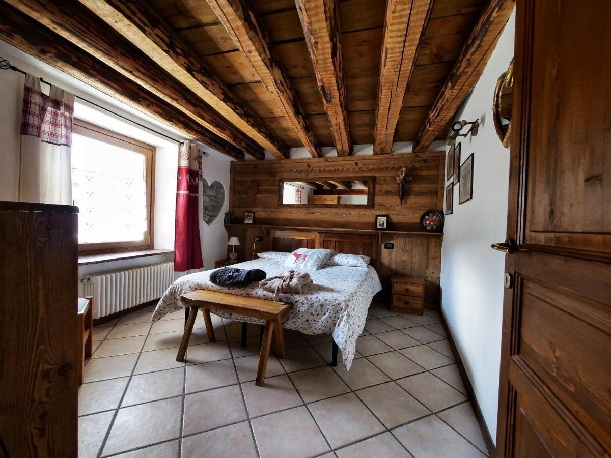 B&B Le Cloux Ла-Тюйль Экстерьер фото